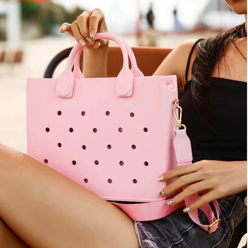 Sac à main noir carré (1) Sac à main noir carré (1)