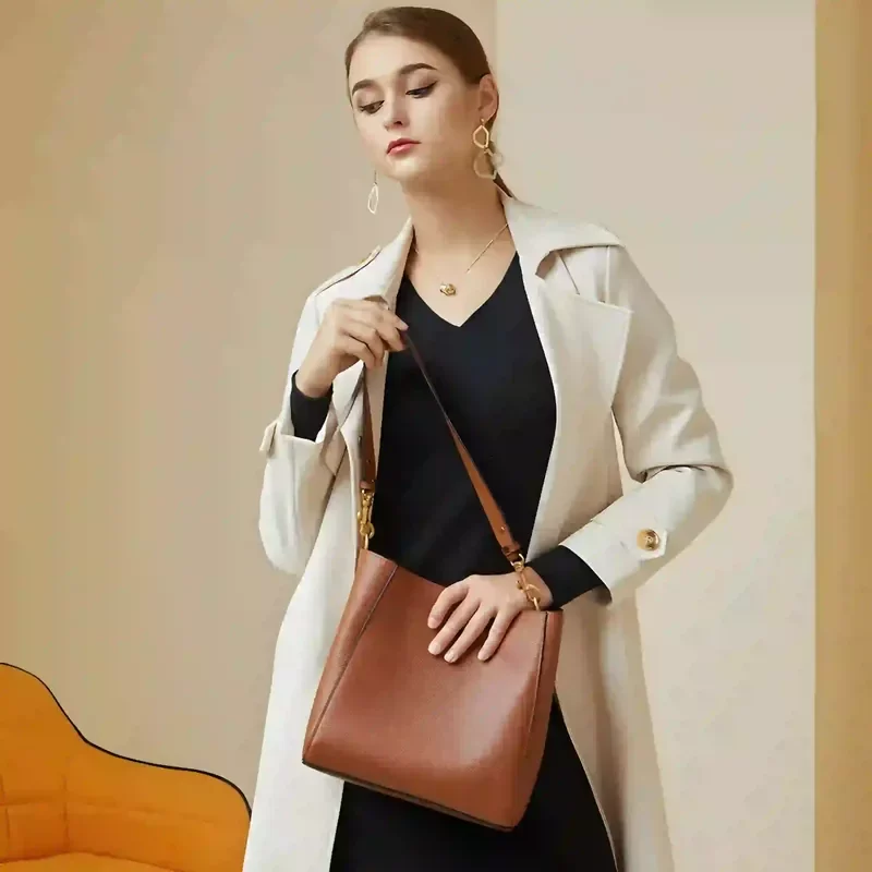 Grand sac à main camel10 (1) Grand sac à main camel10 (1)