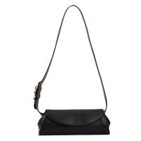 Petit sac à main avec bandoulière01