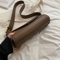 Petit sac à main avec bandoulière07