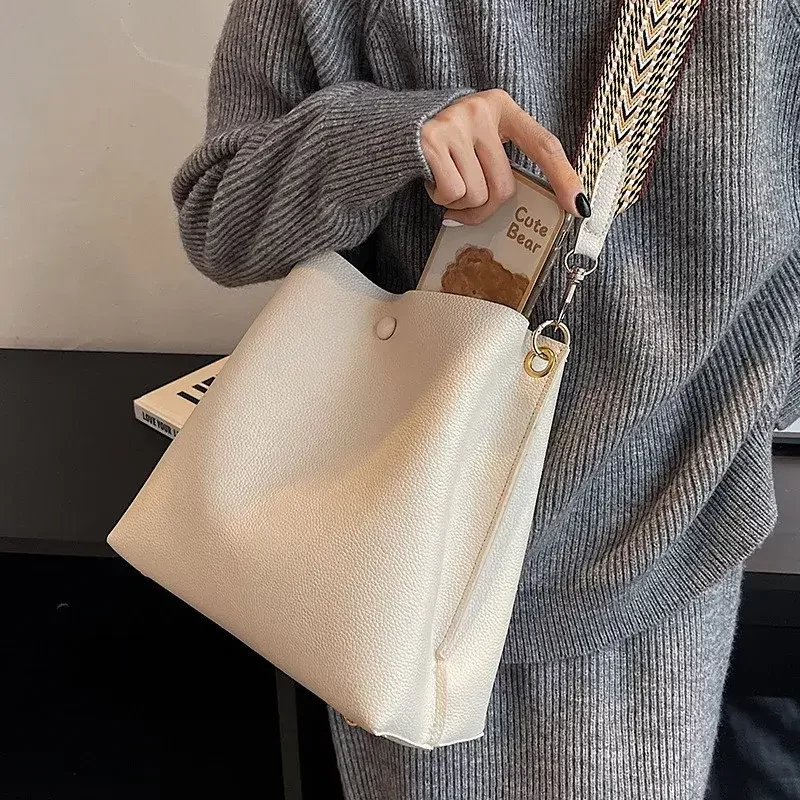Sac à main beige camel5 Sac à main beige camel5