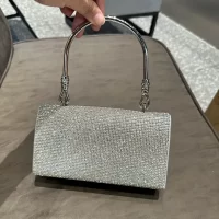 Sac à main gris brillant3