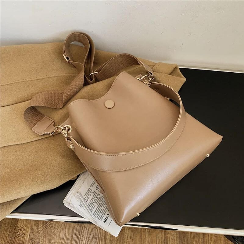 Sac à main large bandoulière07 Sac à main large bandoulière07