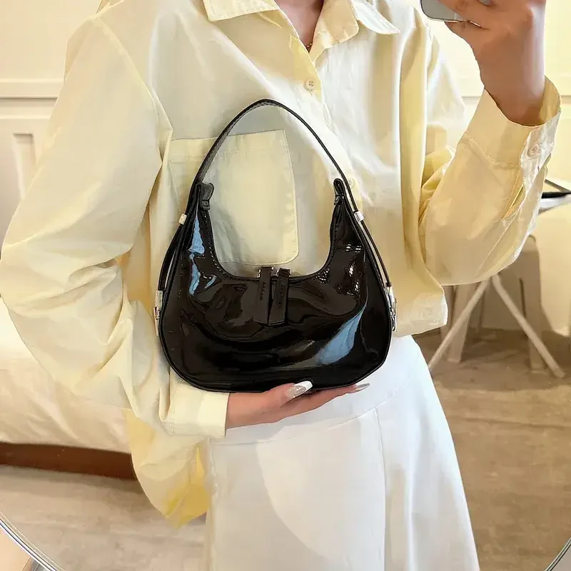 Sac à main rouge vintage6 Sac à main rouge vintage6
