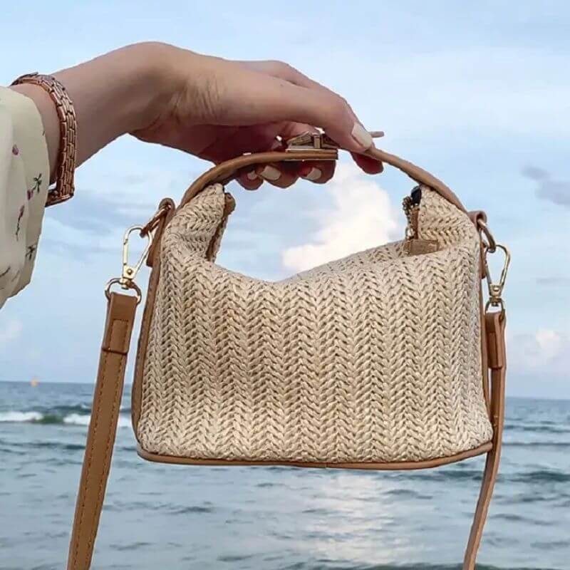 Size 31x12x39cm (12) 2 Size 31x12x39cm (12) 2