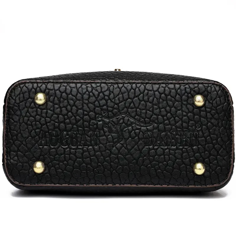 Sac à main bandoulière en cuir véritable pour femme1 (6) Sac à main bandoulière en cuir véritable pour femme1 (6)